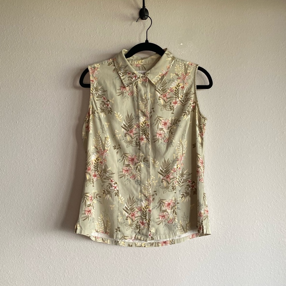 Sport Haley Vintage 100% Silk Button Up Vest